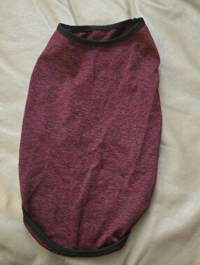 Marled Burgundy Dog Tee with Black Trim